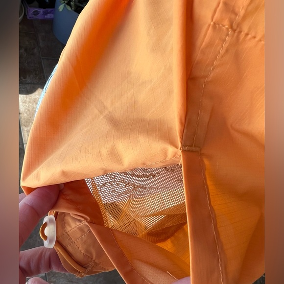 Banana Republic Waterproof Vest - Picture 9 of 12